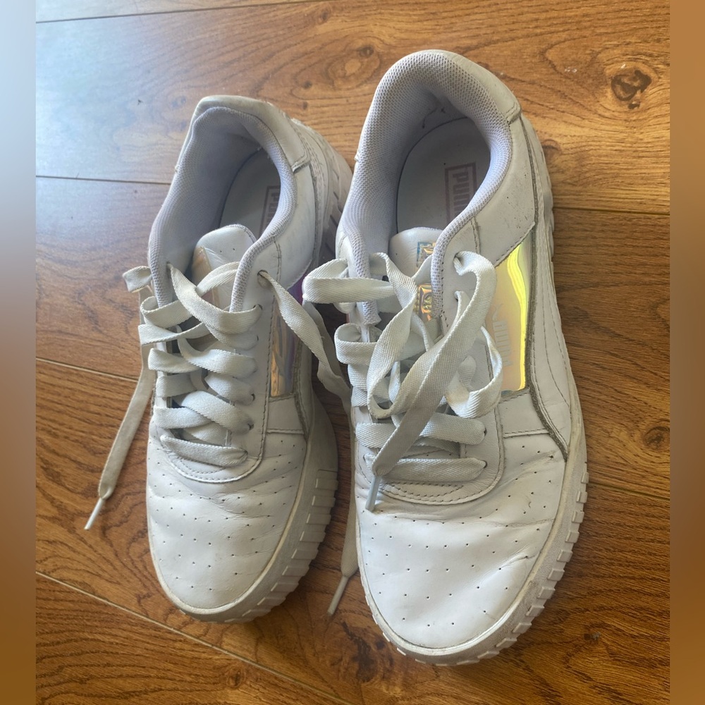 Puma Cali Glow Women White/Irridescent size 8